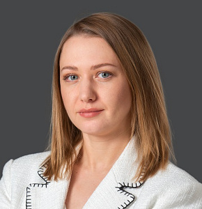 Юлия Зенова